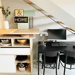 Charming Apartments In City Center - S6